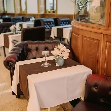 מלון Grand Sole ניטרה