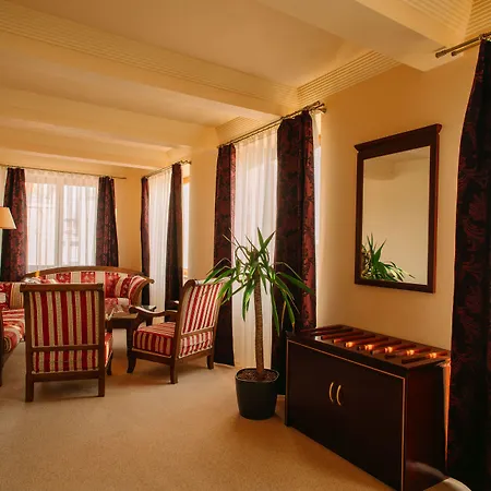 Grand Sole מלון ניטרה