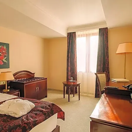 Grand Sole 4*