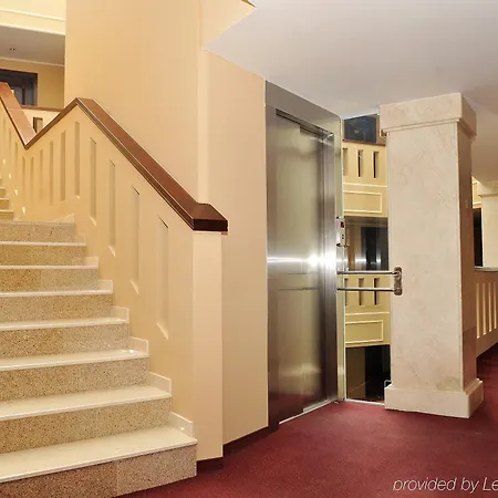 Grand Sole מלון ניטרה